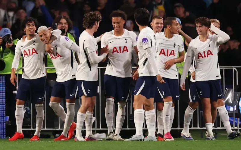 manchester-united-mod-tottenham-forudsigelse-væddemålstips manchester-united-mod-tottenham-forudsigelse-væddemålstips